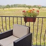 Cyklada, Grill, Sniadania, Jezioro,przystan,tawerna-200m, Park Linowy-400m, Centrum,aquapark-900m 3* Mikołajki