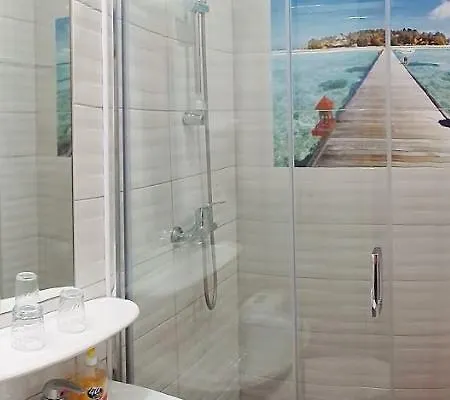 住宿加早餐酒店 Cyklada, Grill, Sniadania, Jezioro,przystan,tawerna-200m, Park Linowy-400m, Centrum,aquapark-900m