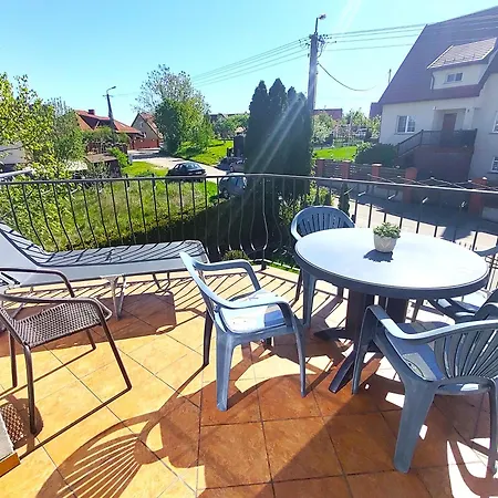 住宿加早餐酒店 Cyklada, Grill, Sniadania, Jezioro,przystan,tawerna-200m, Park Linowy-400m, Centrum,aquapark-900m Mikołajki