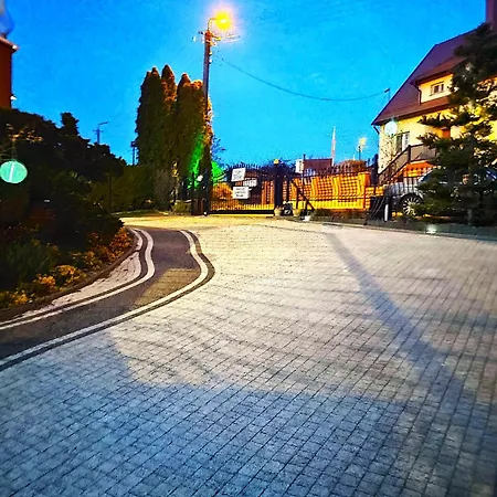 Cyklada, Sniadania, Jezioro,przystan,tawerna -200m, Park Linowy-400m, Centrum,aquapark-900m 3*
