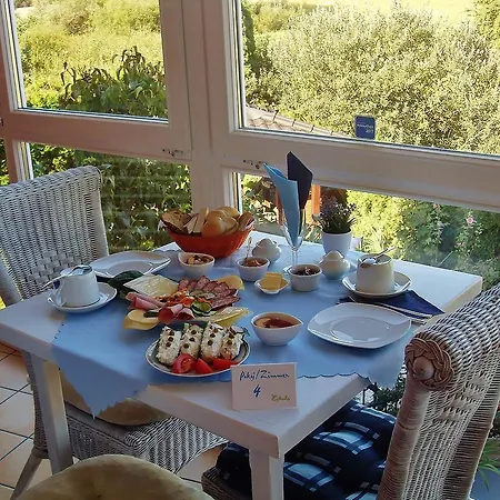 Cyklada, Sniadania, Jezioro,Przystan,Tawerna -200M, Park Linowy-400M, Centrum,Aquapark-900M Bed & Breakfast