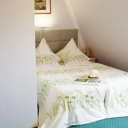 Bed & Breakfast Cyklada, Sniadania, Jezioro,Przystan,Tawerna -200M, Park Linowy-400M, Centrum,Aquapark-900M 3*