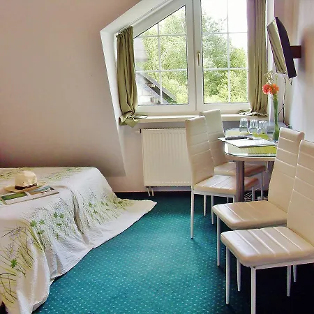 Cyklada, Sniadania, Jezioro,Przystan,Tawerna -200M, Park Linowy-400M, Centrum,Aquapark-900M Bed & Breakfast