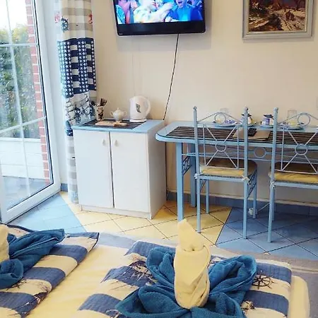 Cyklada, Grill, Sniadania, Jezioro,przystan,tawerna-200m, Park Linowy-400m, Centrum,aquapark-900m