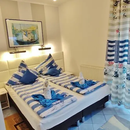 Cyklada, Grill, Sniadania, Jezioro,przystan,tawerna-200m, Park Linowy-400m, Centrum,aquapark-900m 3*