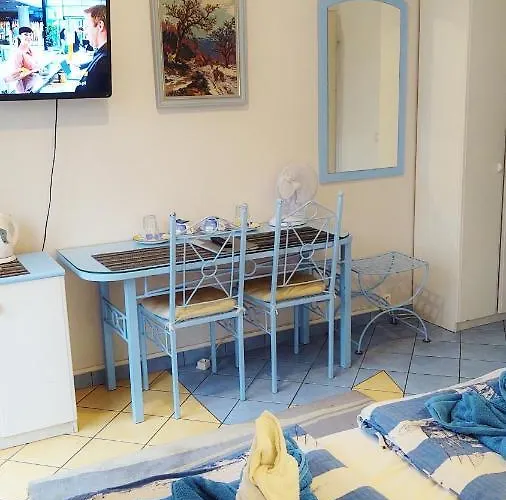 Bed & Breakfast Cyklada, Grill, Sniadania, Jezioro,przystan,tawerna-200m, Park Linowy-400m, Centrum,aquapark-900m Mikołajki